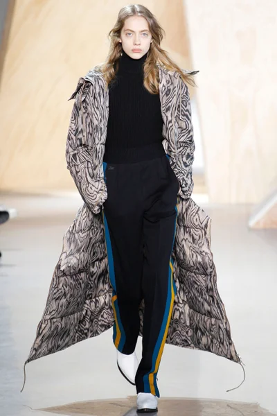 Look 23